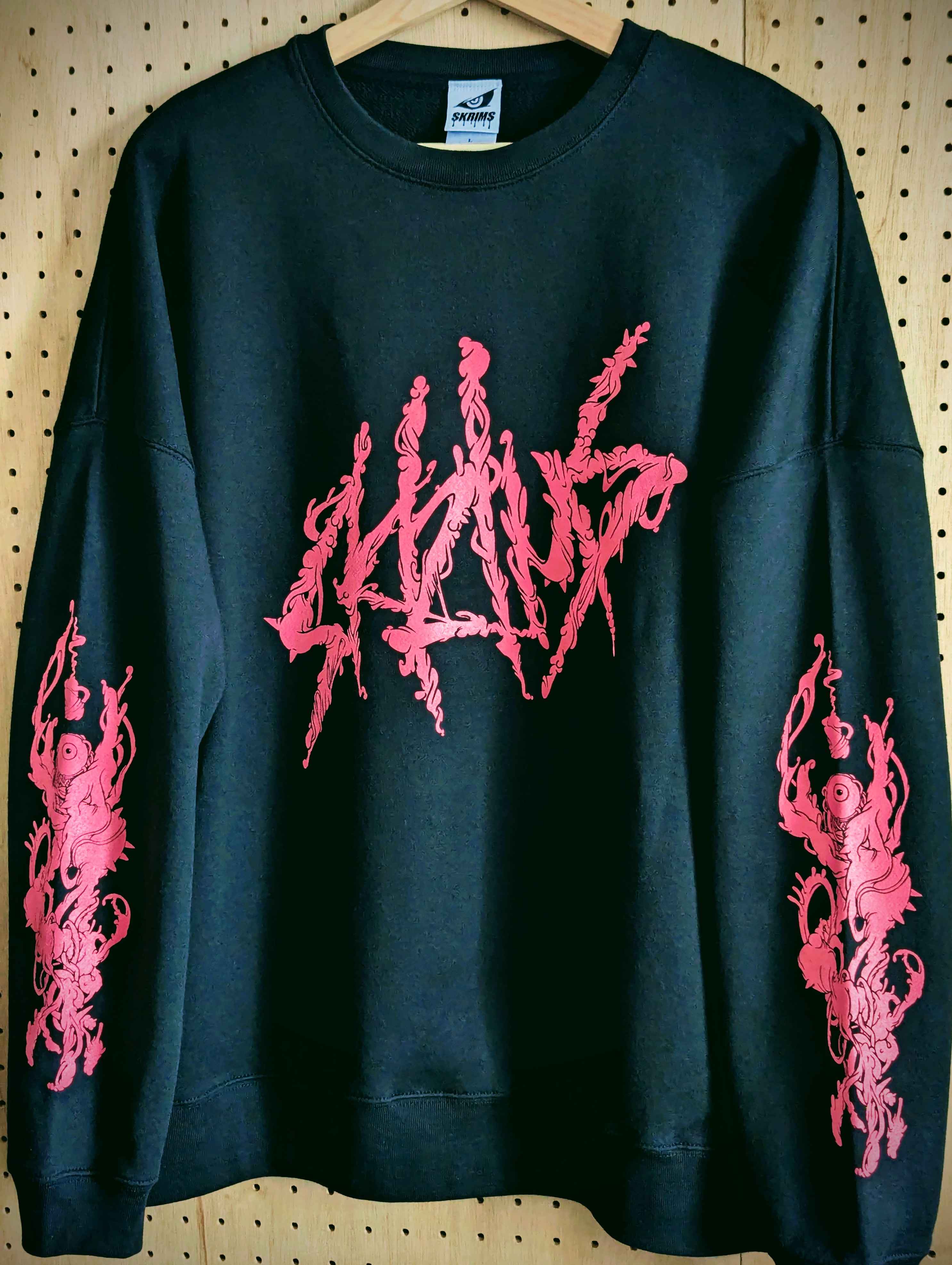 11/17開催のCOMITIA150にてSKRIMS新作スウェットを先行販売